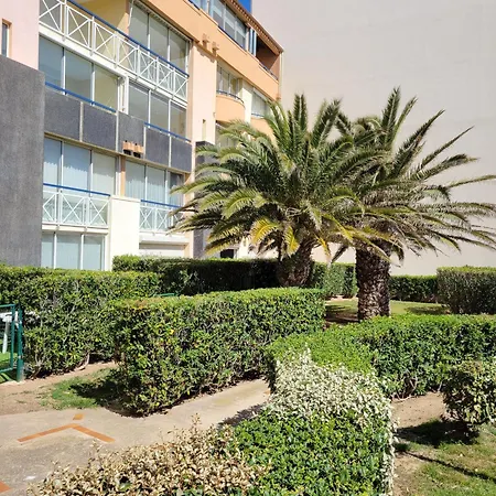 Le Cap D'agde Savannah 1,rez De Jardin, Acces Piscine Et Plage. 4 Personnes *