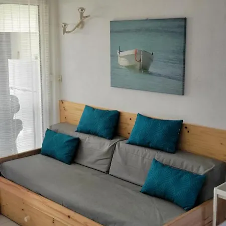 Le Cap D'agde Savannah 1,rez De Jardin, Acces Piscine Et Plage. 4 Personnes *